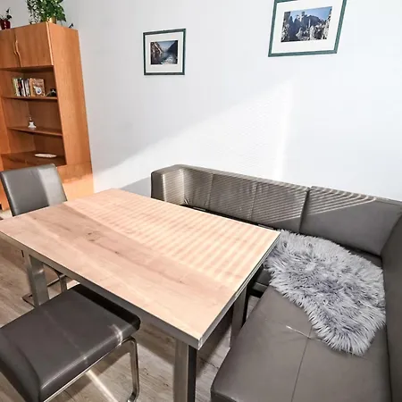 Reini 20 By Interhome